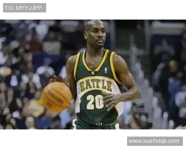 十三号足球后卫球星的传奇之路与影响力解析